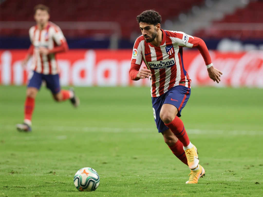 伊万评王钰栋:新生代佼佼者,塞鸟状态待提升 伊万评王钰栋:新生代佼佼者,塞鸟状态待提升